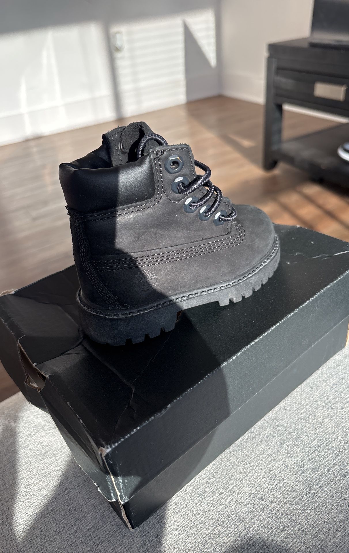 Kids Timberland Boots Size 5
