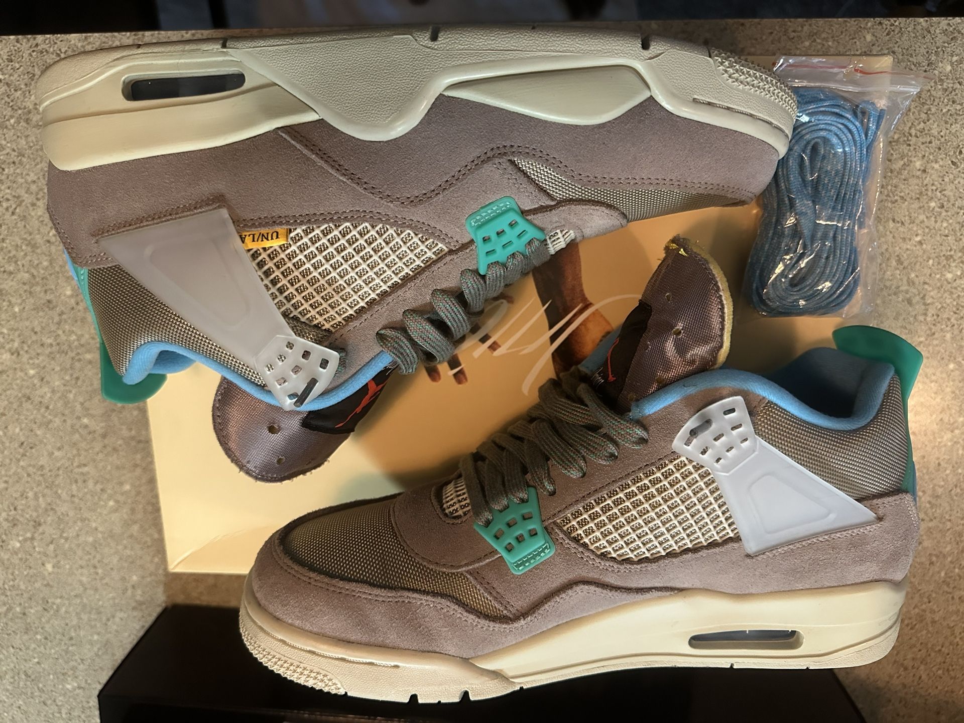 Union Air Jordan 4 Taupe Haze 11 - 11.5