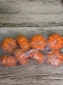 🎃 Set of 8 Pumpkin Tealight Candles 🎃