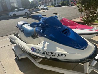 Two wave Runners as is. ( bonus) + the trailer .