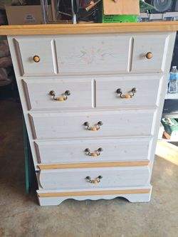 Kathy Ireland Home "Princess Bouquet" 5-Drawer Tall Chest/Highboy Dresser