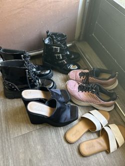 Shoes Many Sizes 