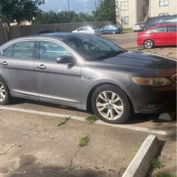 2012 Ford Taurus