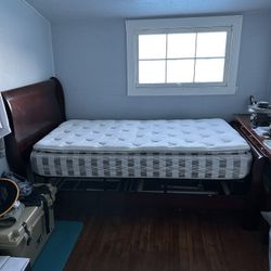 Twin Size Bed Frame And Mattress 