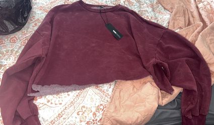 Crop top sweater