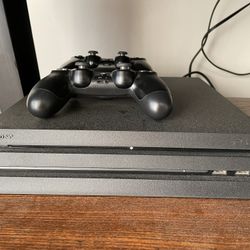 PS4 Pro,internal 500 Gb Ssd 