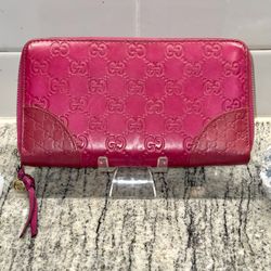 Gucci, Guccissima Bree Leather Zip-around Wallet