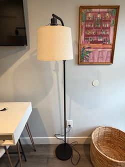 Black Floor Lamp