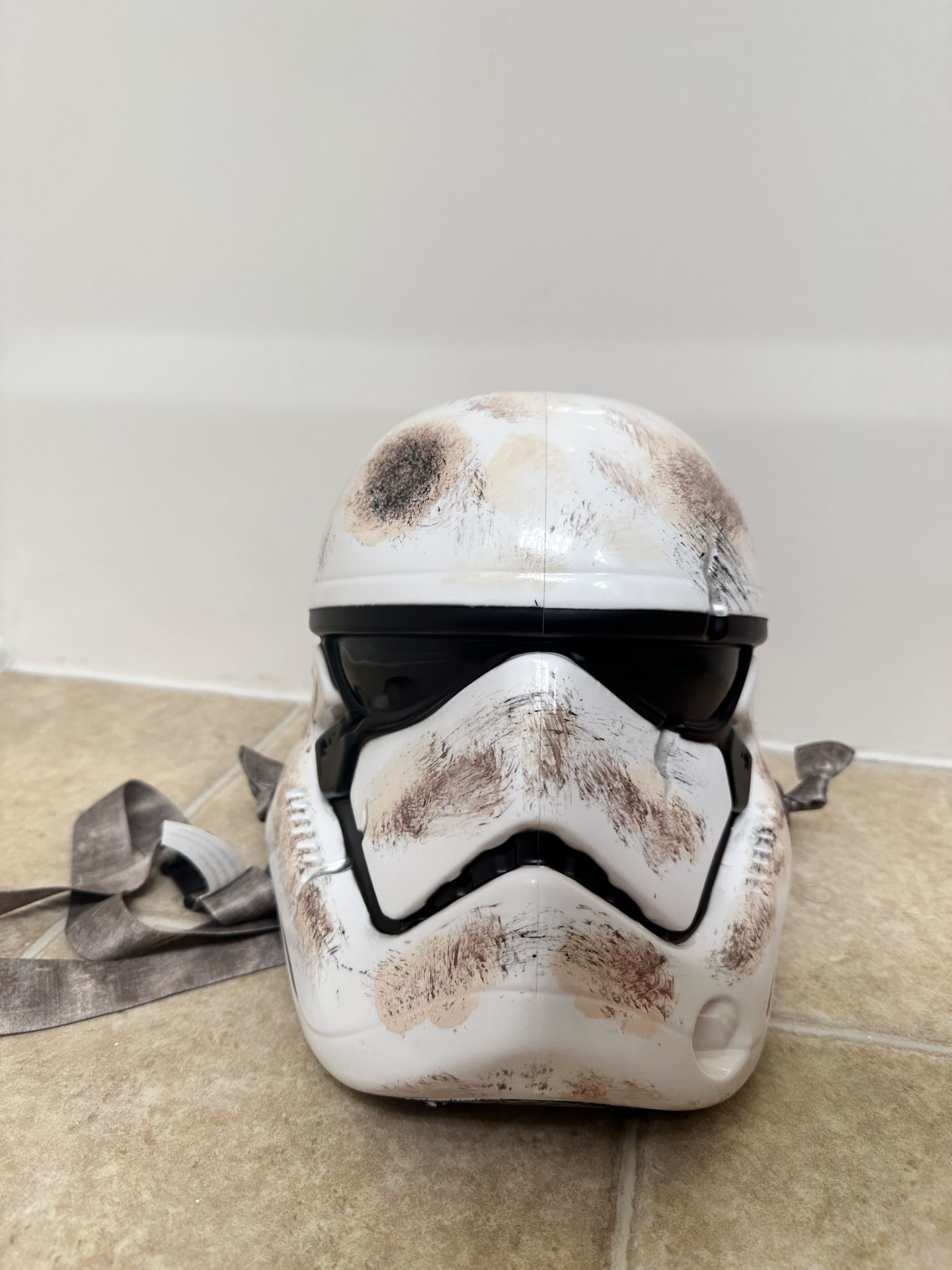 2024 Disneyland Star Wars Salvaged Stormtrooper Helmet Popcorn Bucket NEW