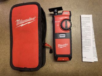 Milwaukee Fluorescent Lighting Digital Tester