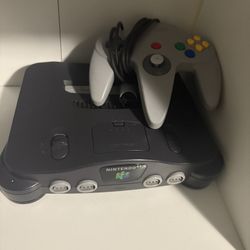 Nintendo N64 Console With Controller
