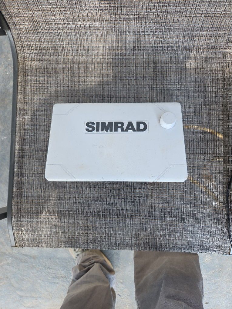SIMRAD Cruise 7 US Costal Navigation