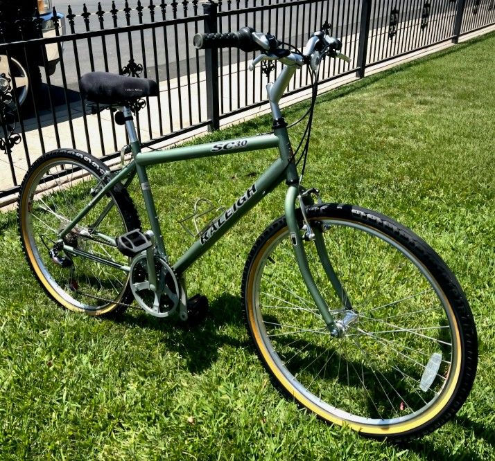 26" Raleigh Bike