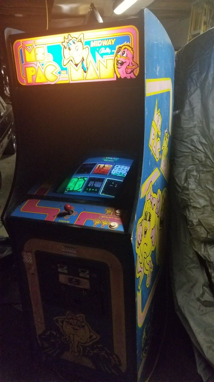 MRS PACMAN Arcade Machine Coin operated