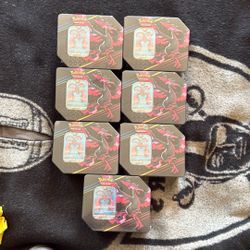 Crown Zenith Tin Galarian Moltres 8 Tins Available 