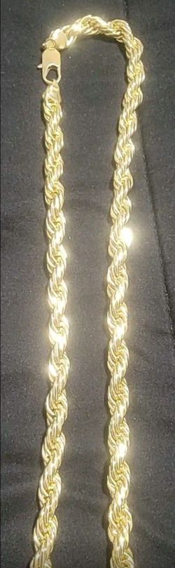 Cadena Nueva d cuerda Oro laminado alta calidad $70 , Brownsville