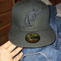 New Era Hat Size 7