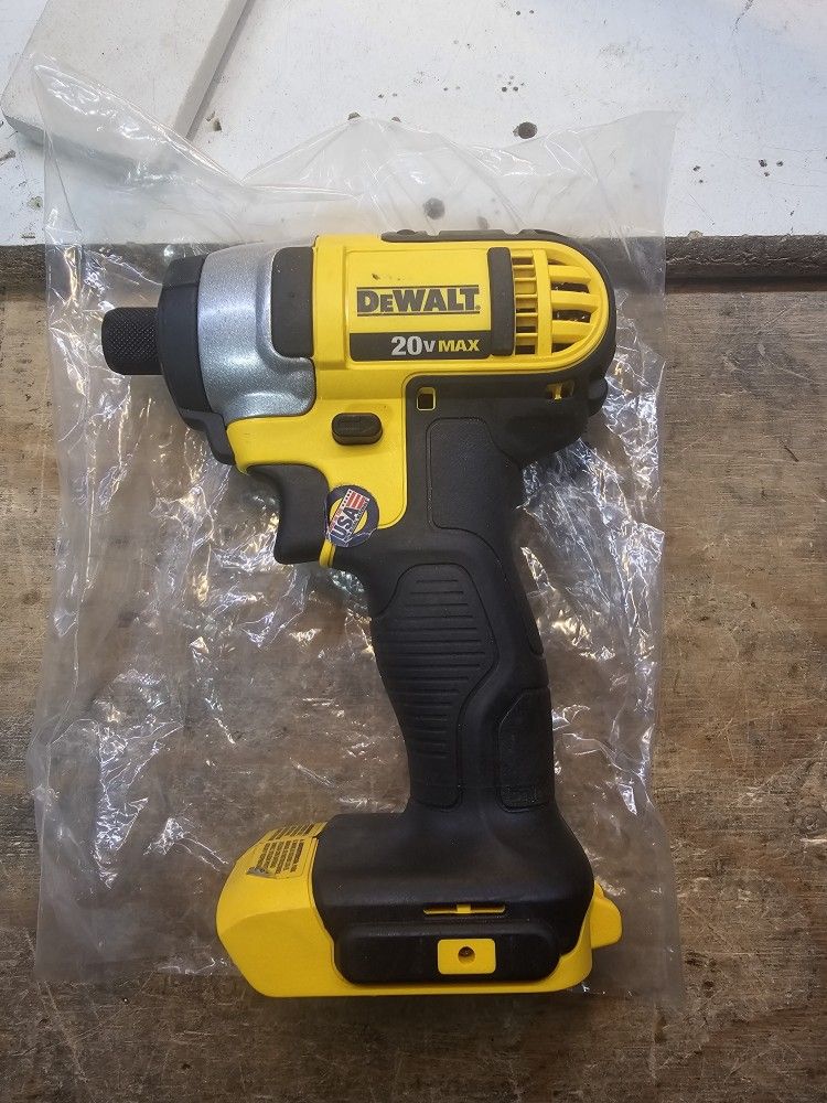 Dewalt 20v Impact Drill NEW