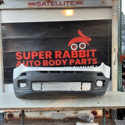 2015 Renegade Bumper Front OEM 2018 