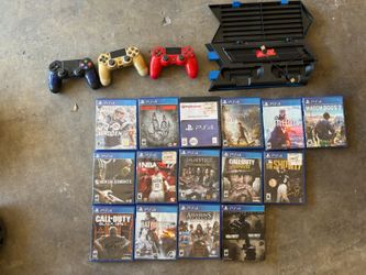 Used PS4 Games & Controllers w/charging station