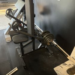 Seated Dip Machine 