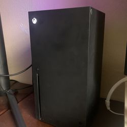 Series X + 1TB Looking to trade for PC
