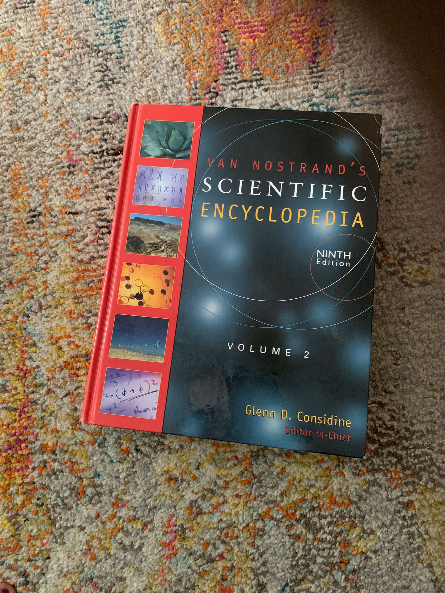 Van nostrand’s scientific Encyclopedia ninth edition volume 2