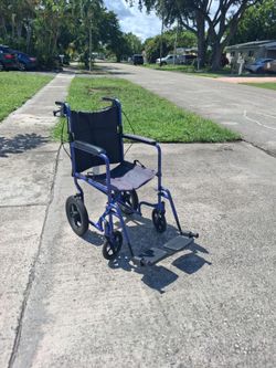 Transportation chairs