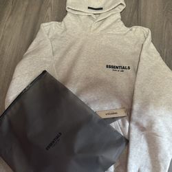 Essential Hoodie 