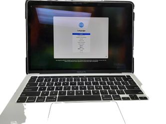Apple A2289 Intel Core I5 - 13th Generation 8 Gb 256 Gb Silver Laptop