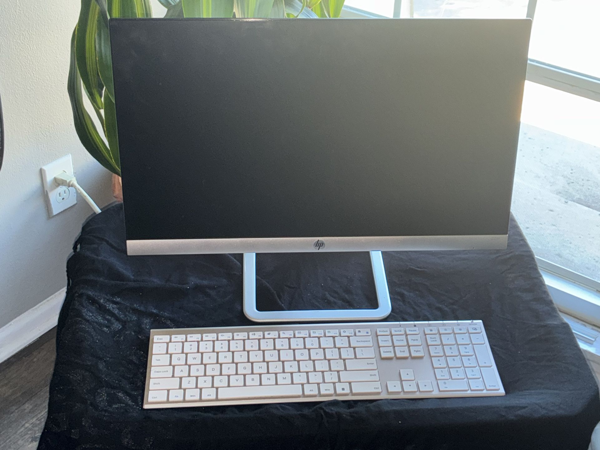Hp Laptop With Wireless Keyboard