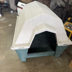 Ruff Hauz dog house by Dog loo SMALL TO MEDIUM GREY /GREEN DURABLE PLASTIC