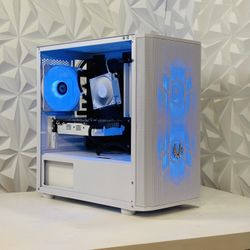 White Gaming PC