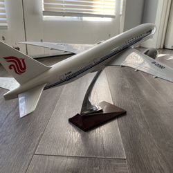 Gemini Jets AIR CHINA Boeing - Desk Model
