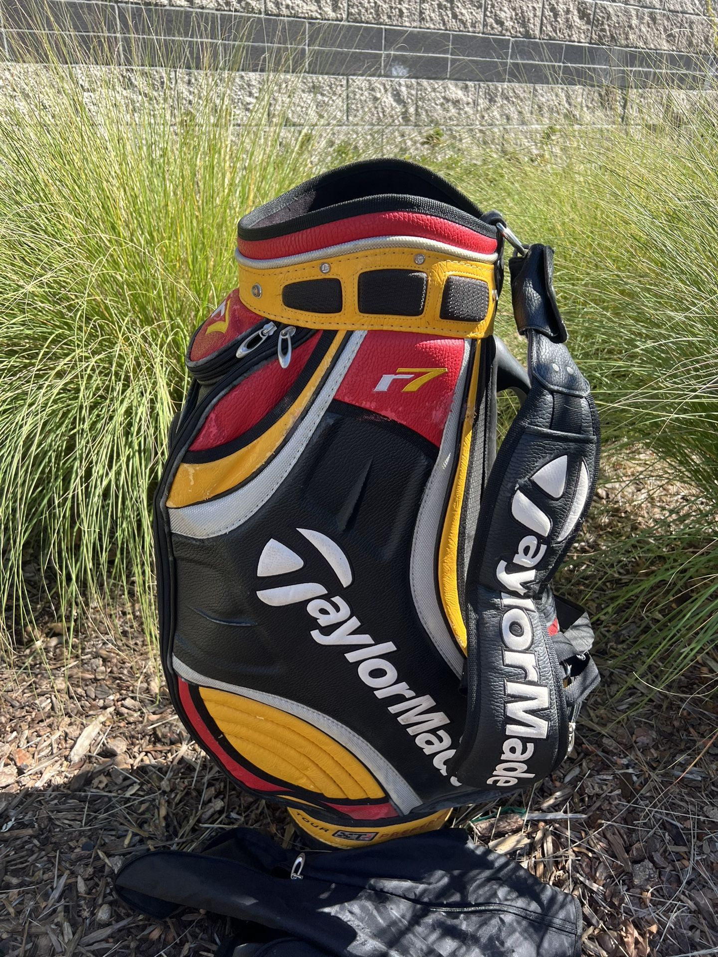 TaylorMade Caddy Gold Bag