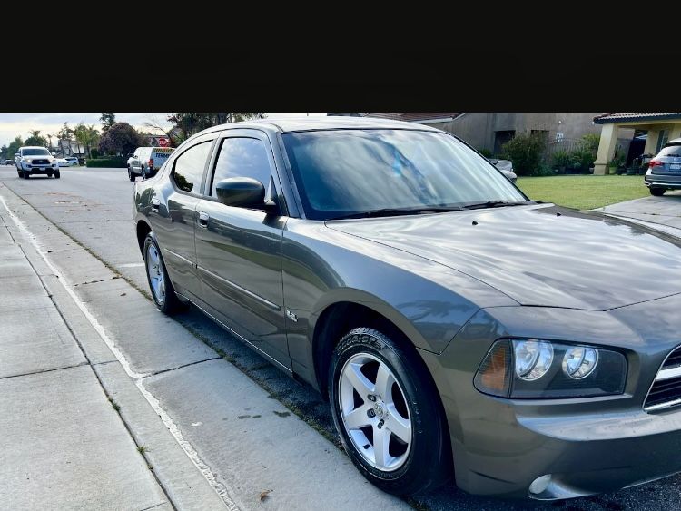 2010 Dodge Charger SXT 35 V6