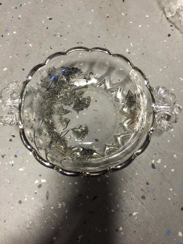 Very nice glass candy dish