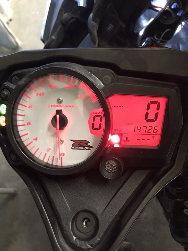 07 SUZUKI Gsxr 750 CLUSTER 14k OEM 100%
