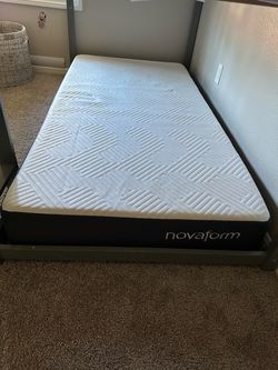 Twin mattress