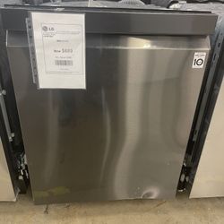 LG Dishwasher With True Steam Never Used 