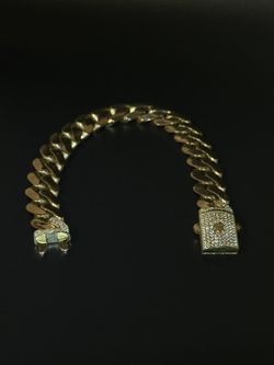 14K BRACELET 14mm 9 1/2”