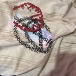 Claire’s Neck Accessories 