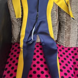 Kid’s Wetsuit Size10