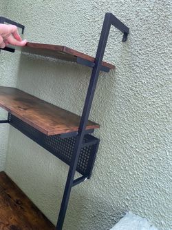 Wall desk