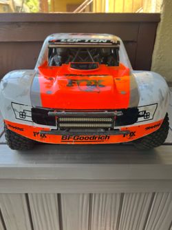 Traxxas UDR 6s