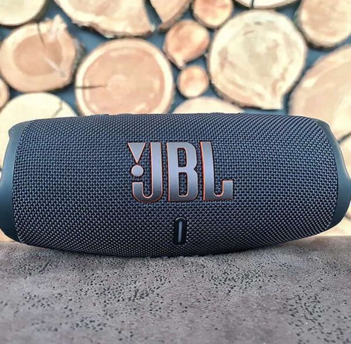 JBL Charge 5 (Read Description)
