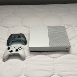 Xbox One S All Digital Console + 2 Controllers Great Condition