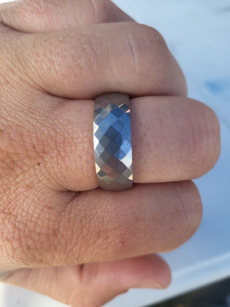 Triton Tungsten Carbide Ring