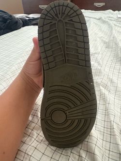 Nike Travis Scott low ones olive green