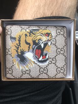Gucci wallet